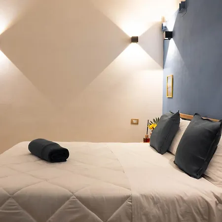 Happy Boutique 4* Napels