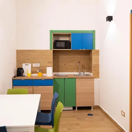 Bed & Breakfast Happy Boutique 4*